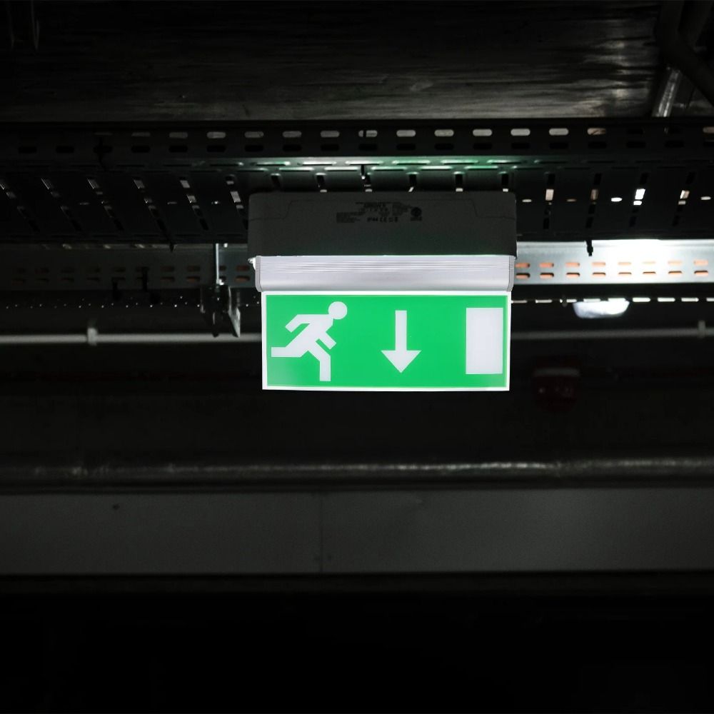Commercial LED Emergency Sign  - Emergency Exit Sign บทวิจารณ์และราคา